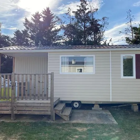 Mobil-home 4 Pers Avec Terrasse - Api-1-52-396 * Le Boulou
